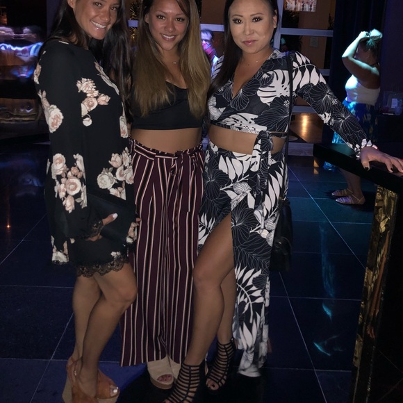 Dress - Picture 4 of 4